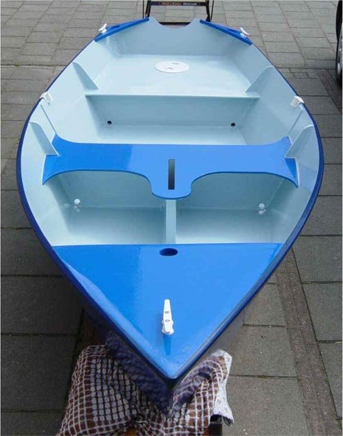 Semi Dory 11. [SD11] Flat bottom dory type dinghy. Oars, sail or 