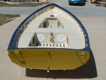 Challenger 13. Plywood Lapstrake Sailing Dinghy