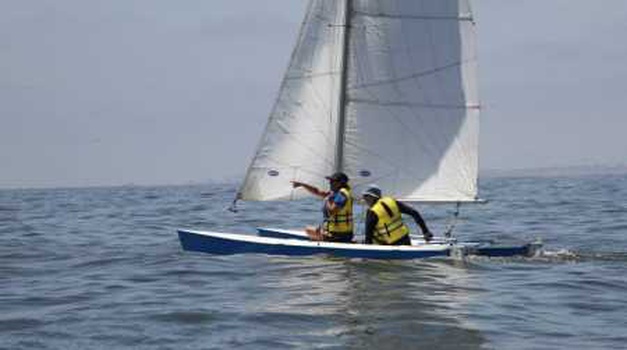 Pixie sailing in Peru