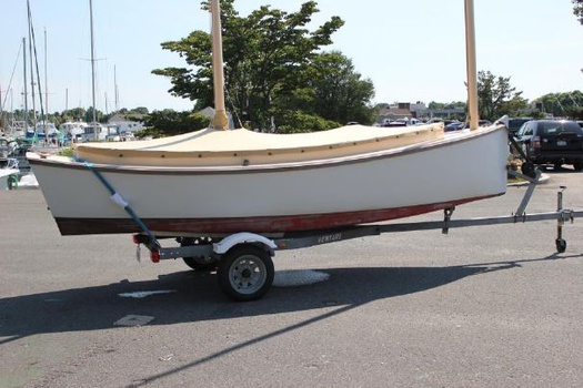 Catbird 16 on the trailer