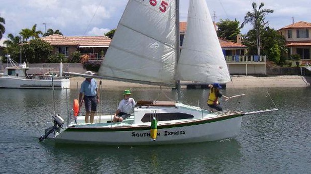 Second hand sails