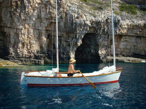 Exploring under oars